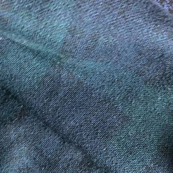 Appleseeds flannel print long sleeve top - Picture 9 of 10